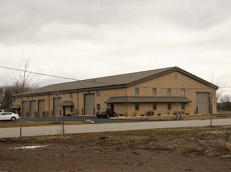Industrial Park Storage Building New Lenox, Illinois FBi Buildings